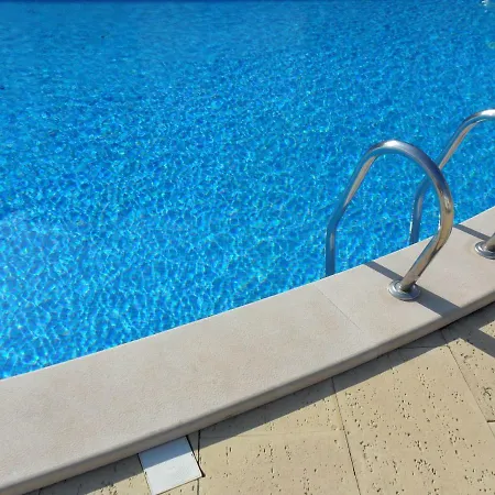 Apartmán Alojamentos Campo & Mar - T1 Com Piscina *